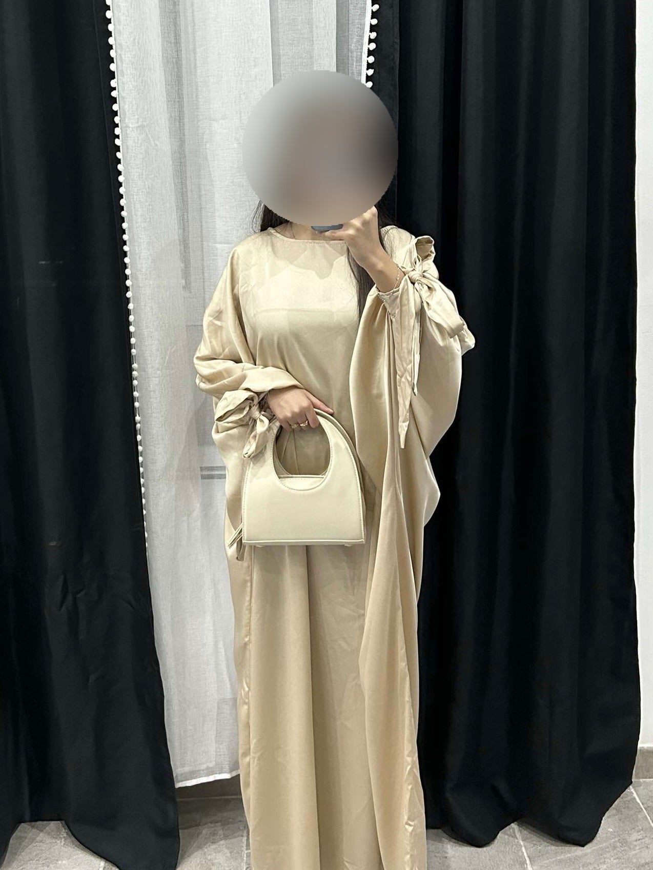 Abaya satinée beige