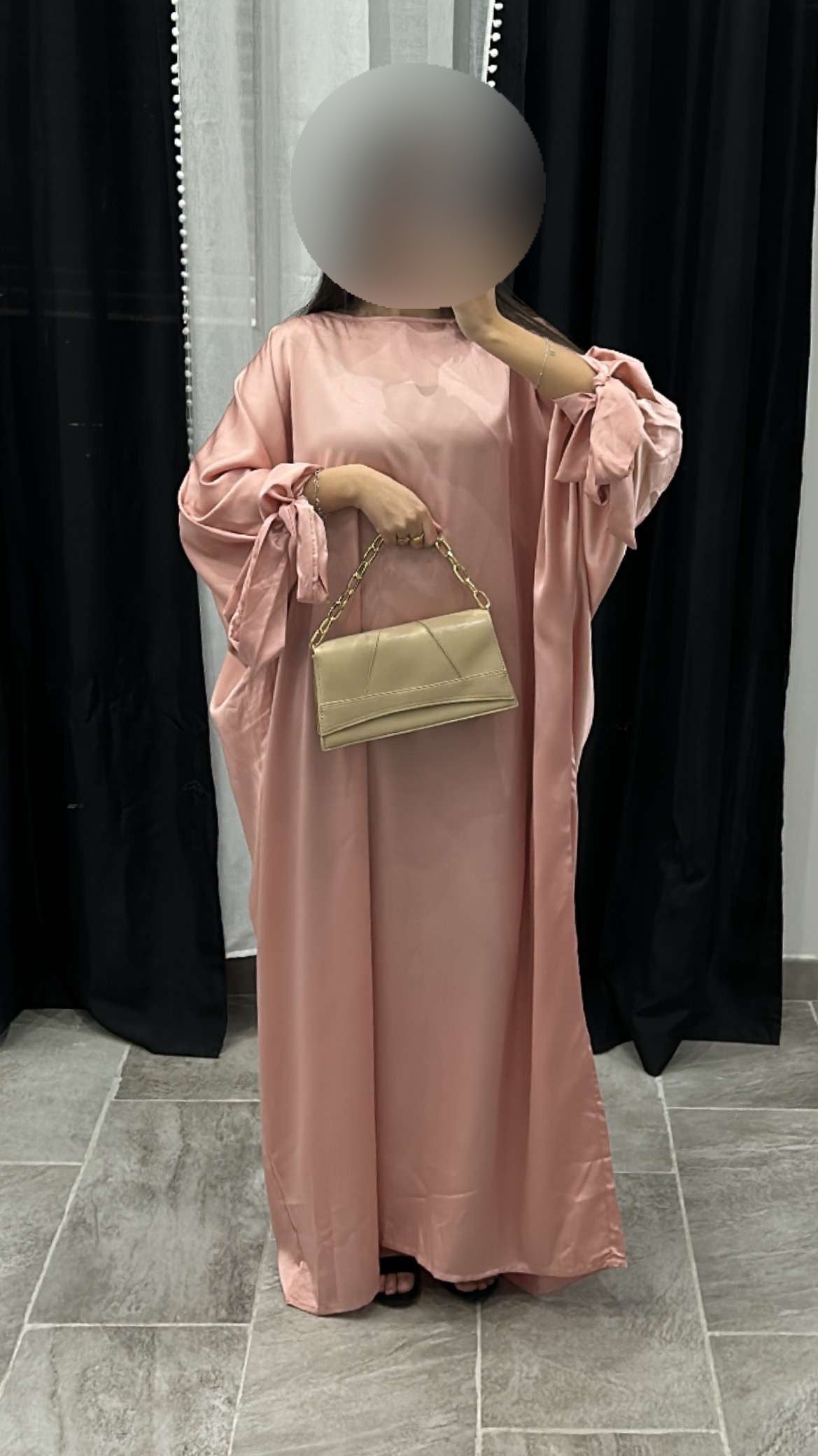 Abaya satinée rose